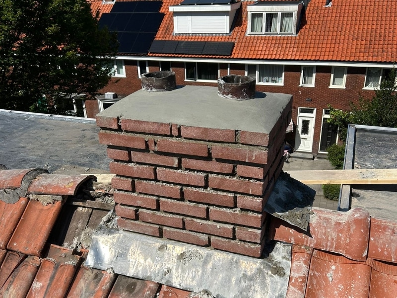 Nieuwe schoorsteen